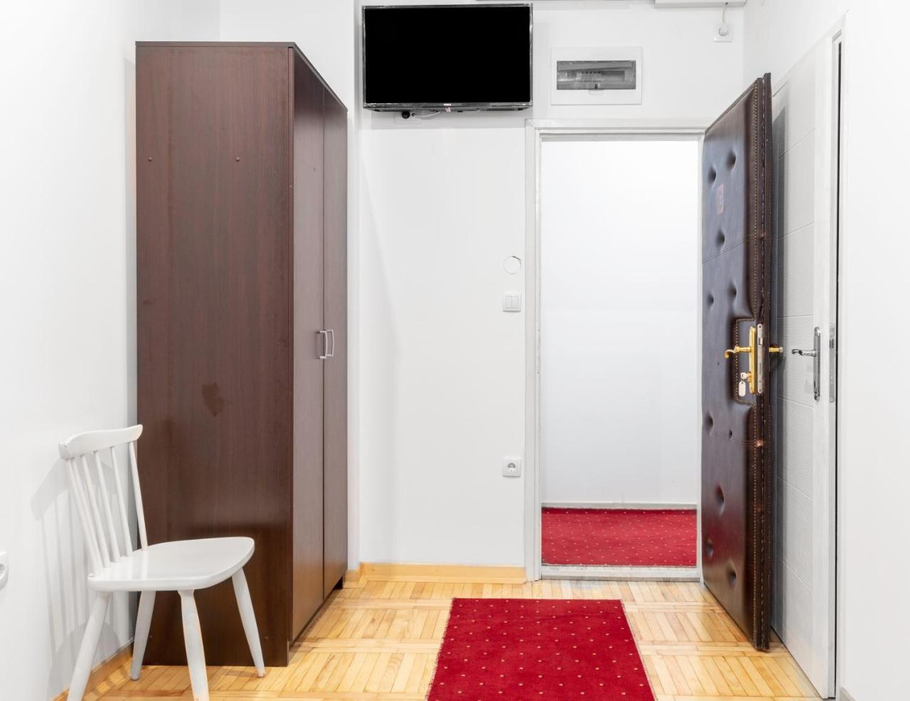 Fortezza Rooms นิส ภายนอก รูปภาพ
